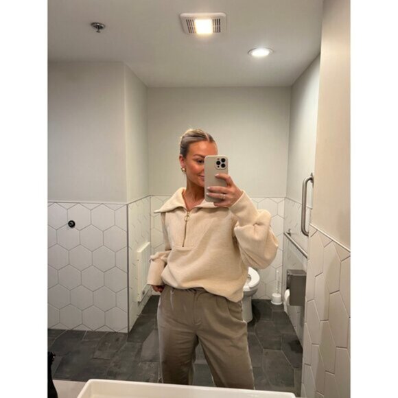 VARLEY Vine Ottoman Half Zip Pullover in Beige Size Small - Picture 3 of 13